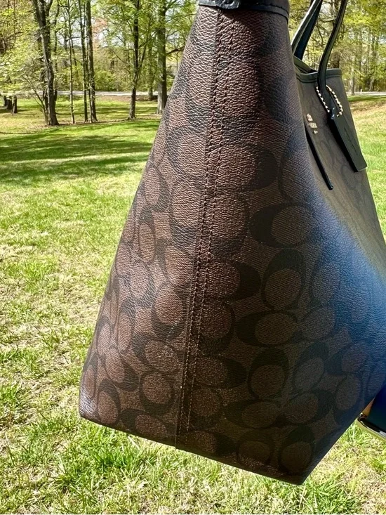 Coach Large City Tote Bag - Black/Walnut - Picture 5 of 12